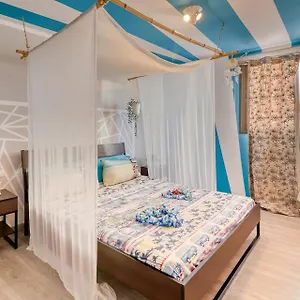 https://aloha-home.in-canary-islands.com